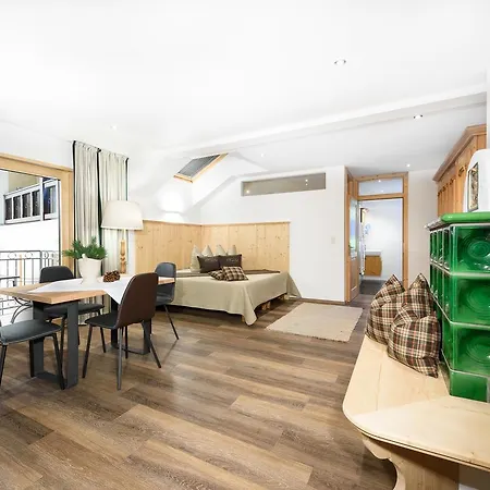 Kasperhof 1 - 5 * Innsbruck